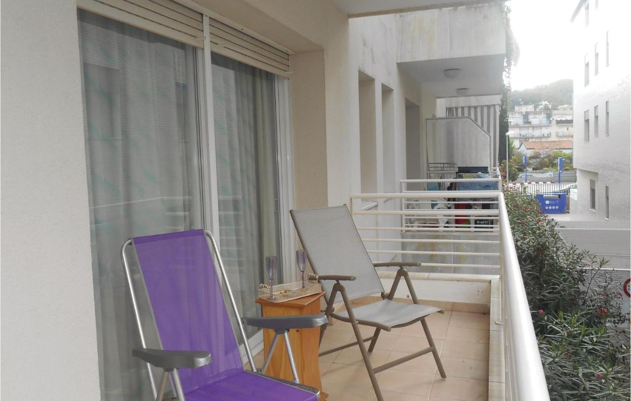 1 Bedroom Beautiful Apartment In ตอสซาเดมาร์ ภายนอก รูปภาพ